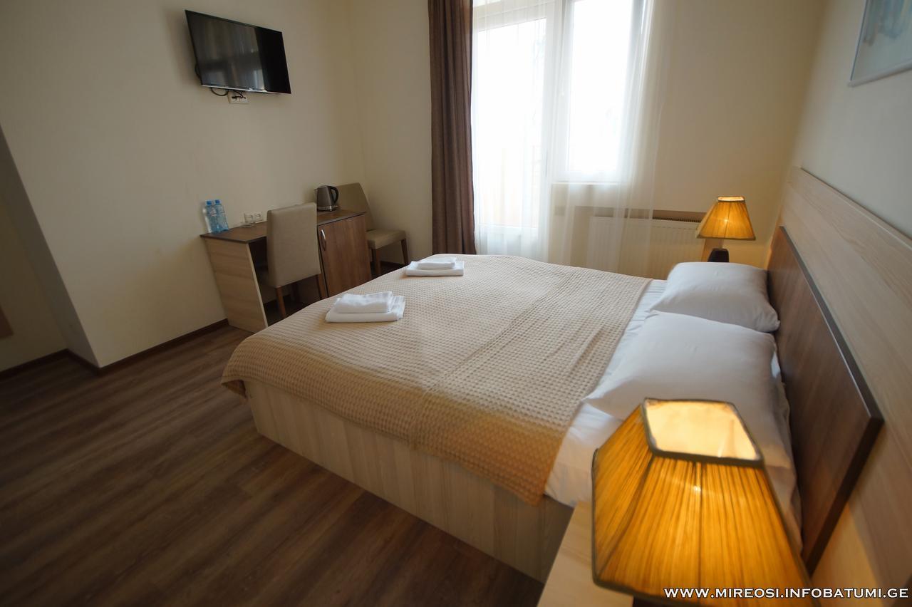 Hotel Mireosi Batumi Exteriér fotografie