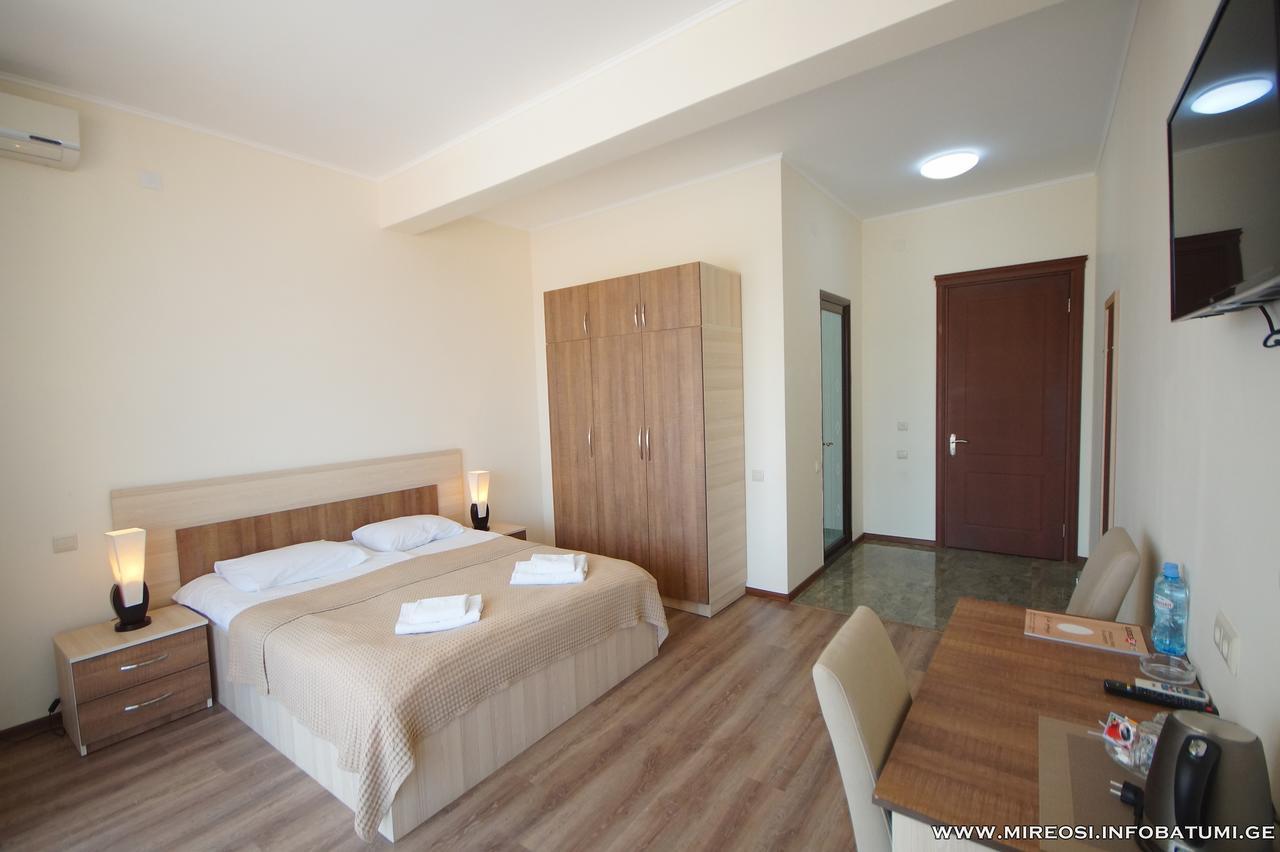Hotel Mireosi Batumi Exteriér fotografie